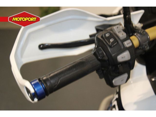 honda - crf-1000-l-africa-twin-dct