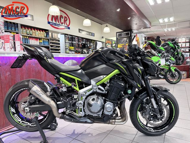 kawasaki - z900