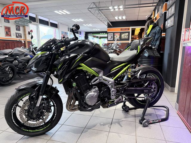kawasaki - z900