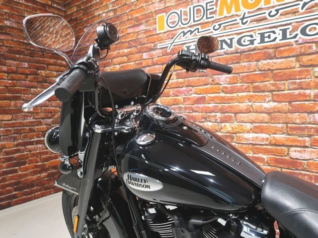 harley-davidson - heritage-softail-classic-114-flhcs