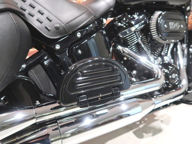harley-davidson - heritage-softail-classic-114-flhcs