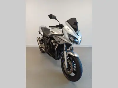 YAMAHA FZS 600 FAZER S – foto 4