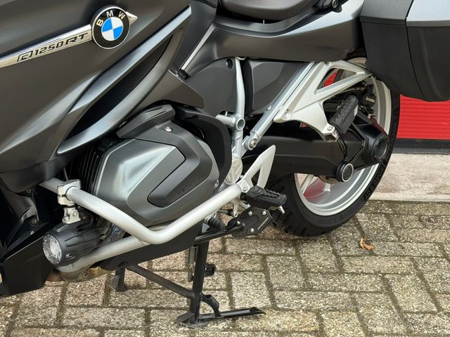 bmw - r-1250-gs-40-years-gs-edition