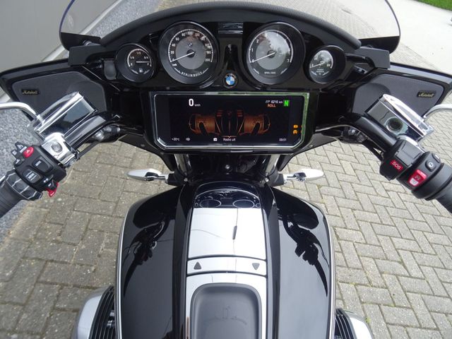 bmw - r-18-b