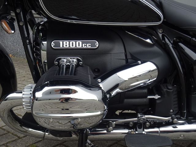 bmw - r-18-b