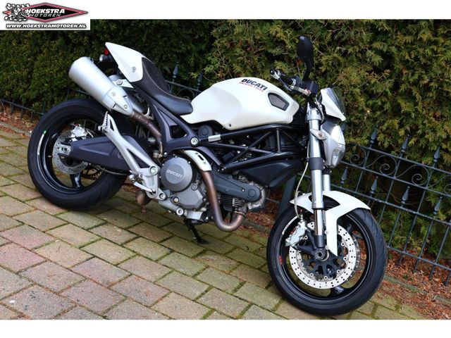 ducati - monster-696