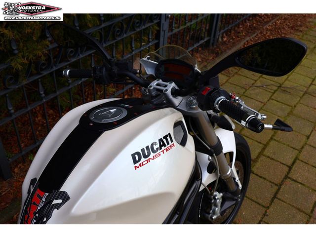 ducati - monster-696