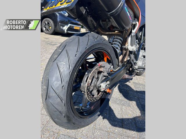 ktm - 990-super-duke