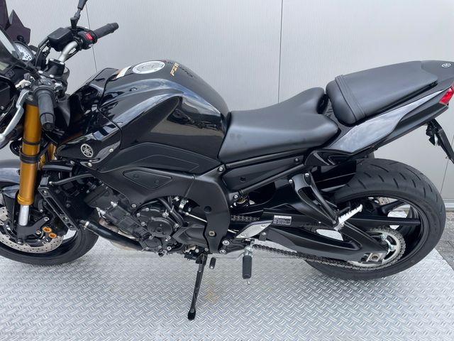 yamaha - fz-8