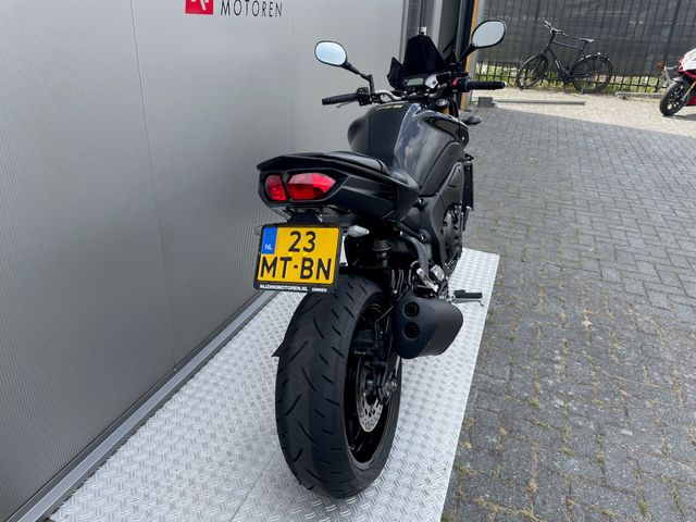 yamaha - fz-8