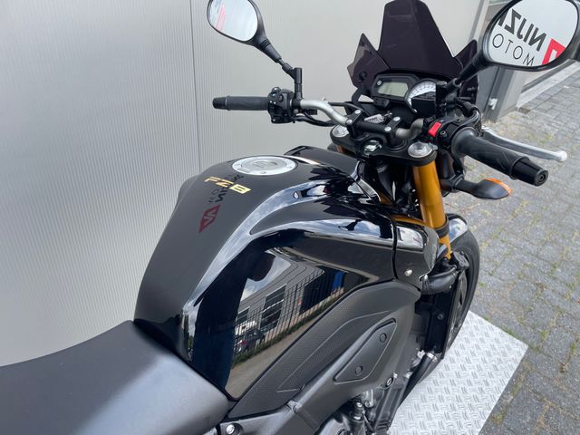 yamaha - fz-8