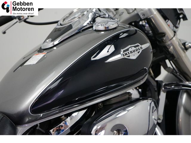 suzuki - vl-800-volusia