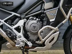 Triumph Tiger 1200 Rally Explorer 2026 nieuw – foto 13 van 14