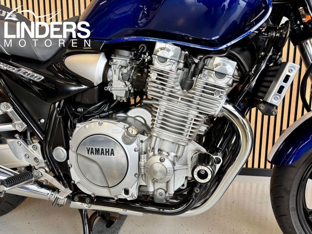 yamaha - xjr-1300
