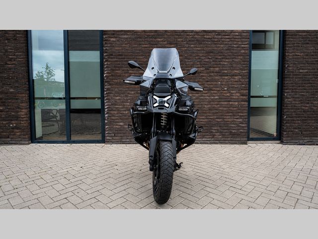 bmw - r-1300-gs-adventure-triple-black