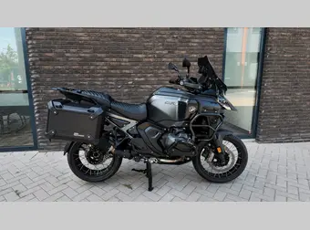 BMW R 1300 GS Adventure Triple Black 2024 occasion