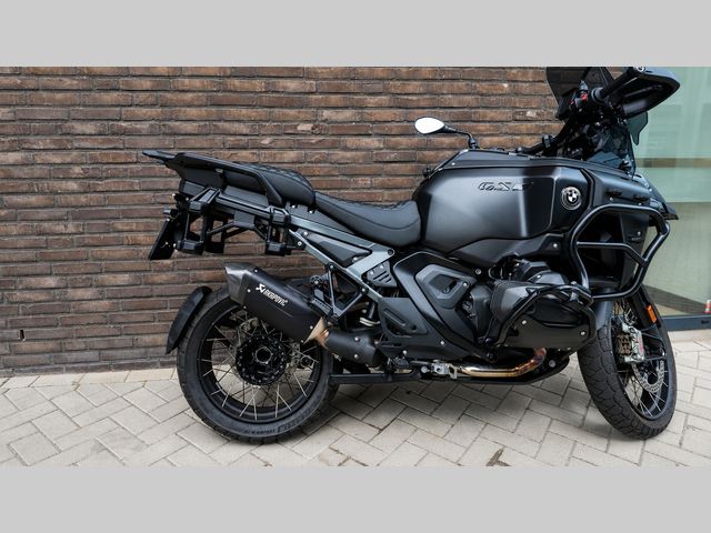 bmw - r-1300-gs-adventure-triple-black