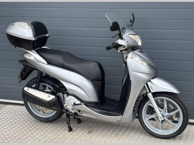 honda - sh-300i---abs