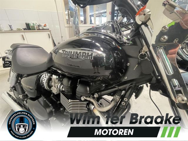 triumph - speedmaster