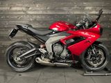 TRIUMPH DAYTONA 660