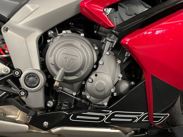 triumph - daytona-660