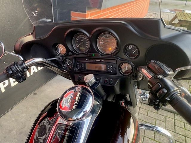 harley-davidson - street-glide