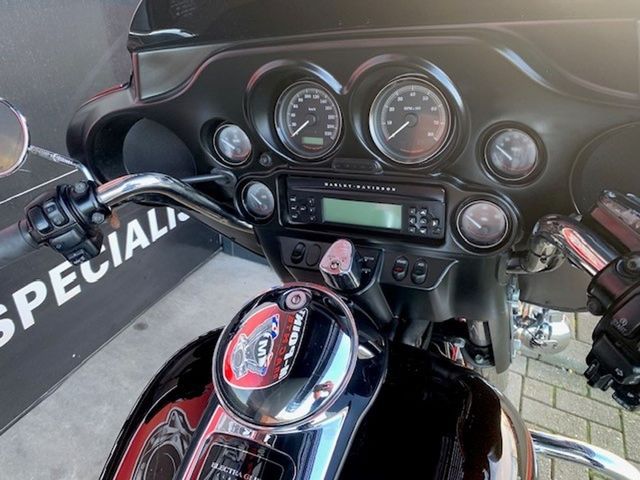 harley-davidson - street-glide