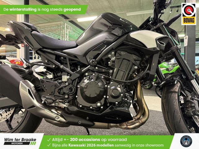 kawasaki - z900