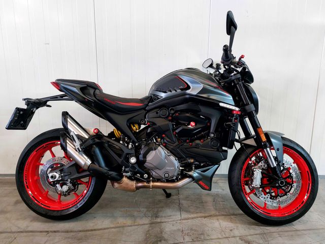ducati - monster--
