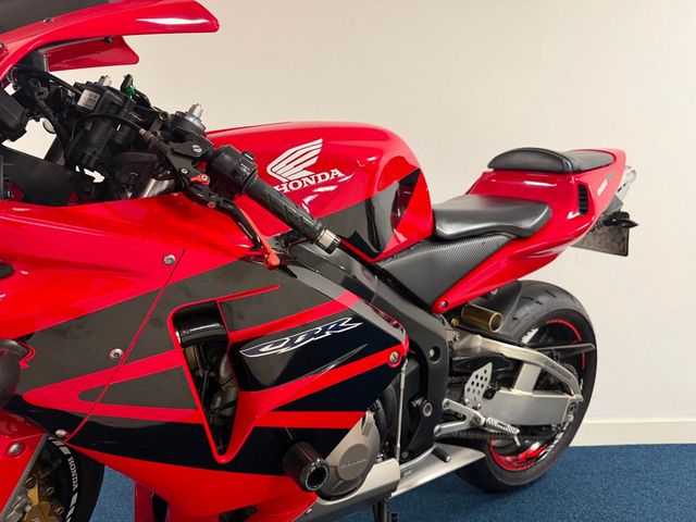 honda - cbr-600-rr
