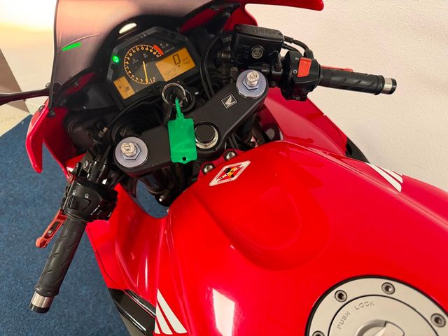 honda - cbr-600-rr
