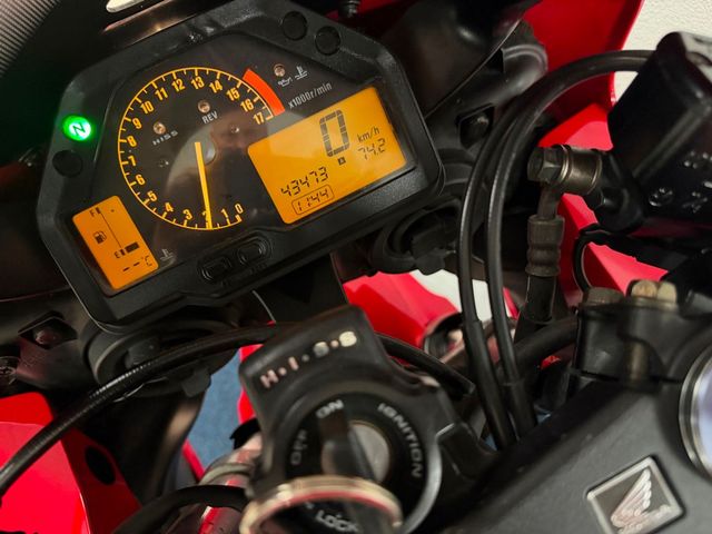 honda - cbr-600-rr