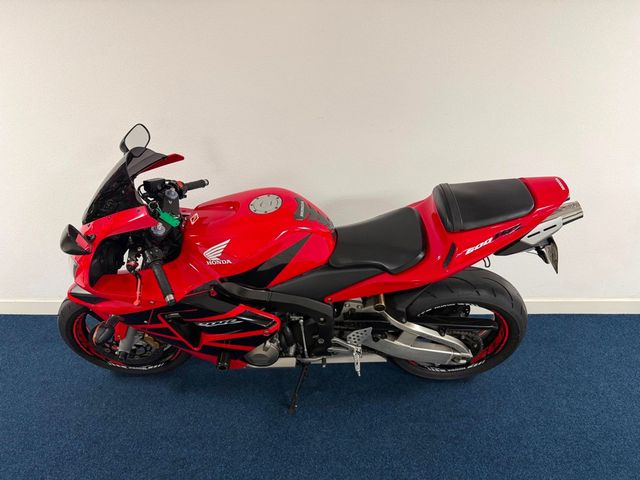 honda - cbr-600-rr