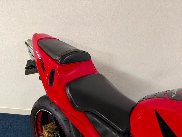 honda - cbr-600-rr