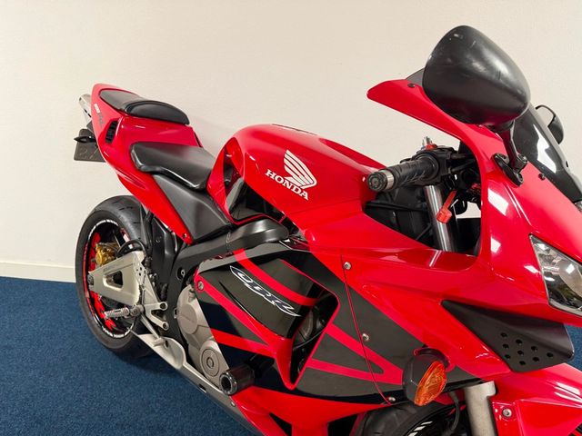 honda - cbr-600-rr