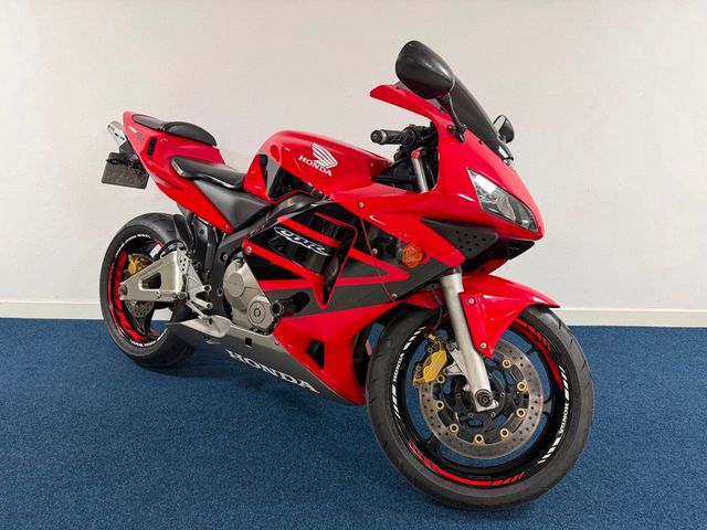 honda - cbr-600-rr