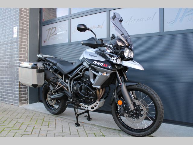 triumph - tiger-800-xcx