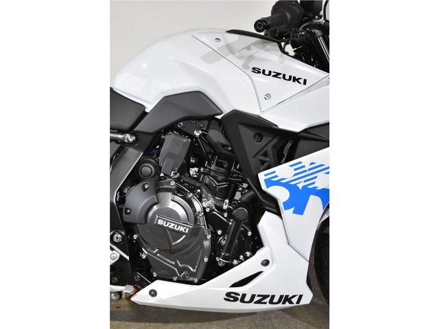 suzuki - gsx-8r