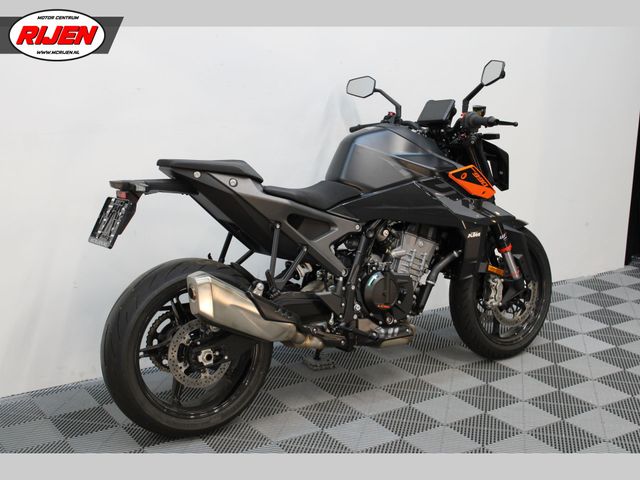 ktm - 990-duke