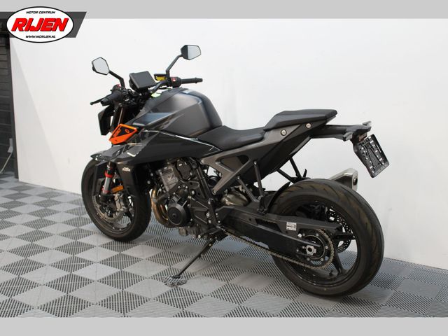 ktm - 990-duke