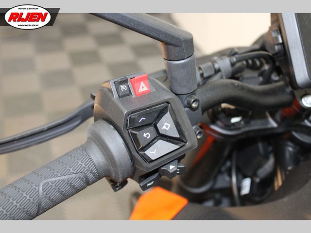 ktm - 990-duke