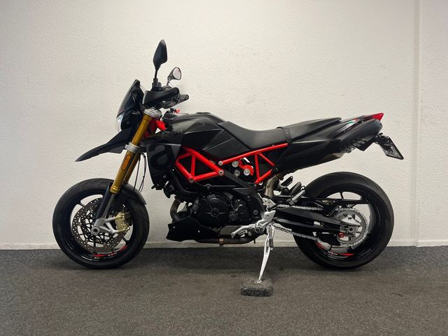 aprilia - dorsoduro-900