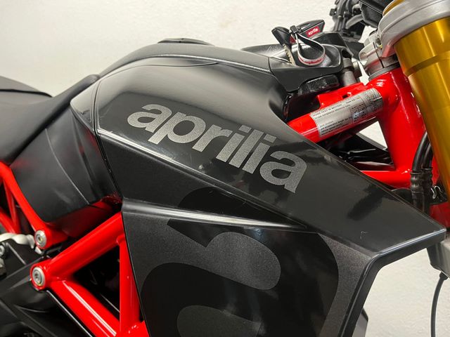 aprilia - dorsoduro-900