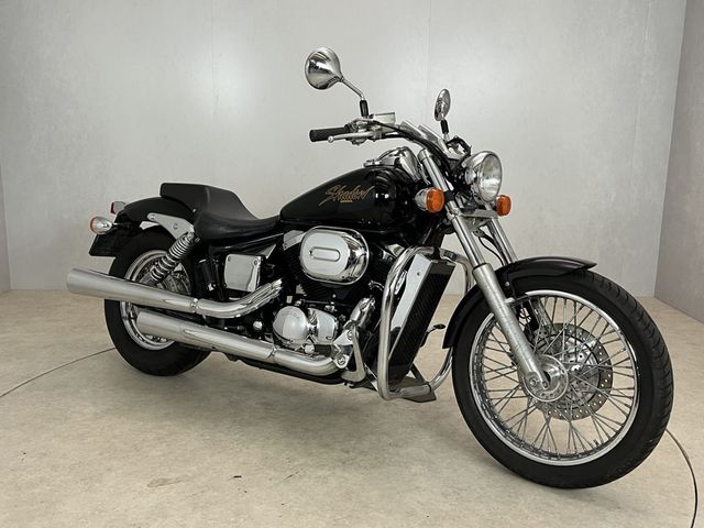 honda - vt-750--dc-black-widow