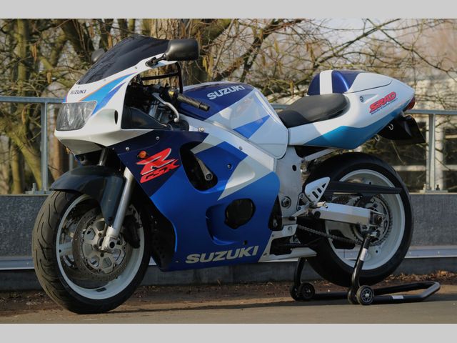 suzuki - gsx-r-600-srad