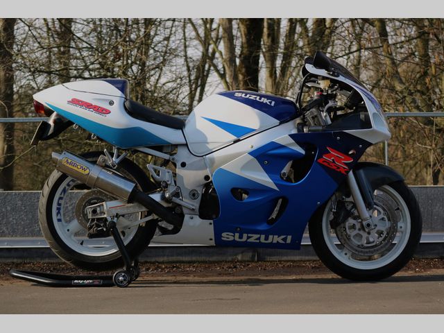 suzuki - gsx-r-600-srad