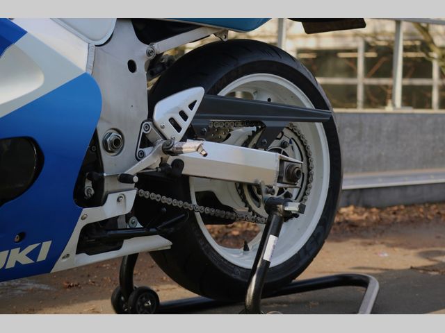 suzuki - gsx-r-600-srad