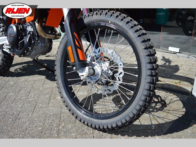 ktm - 690-enduro-r