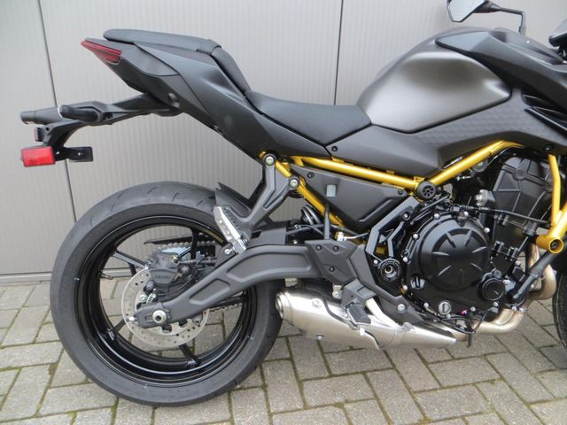 kawasaki - z650-s