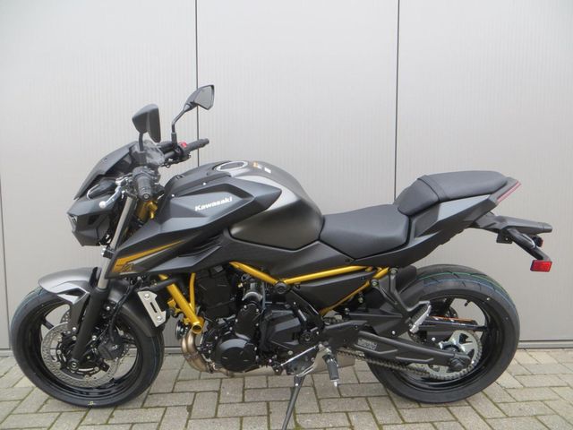 kawasaki - z650-s